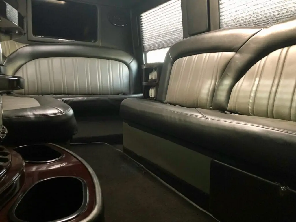 Ambassador Limousine | Limo Rentals Calgary